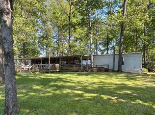 1112 Falcon Dr, Florien, LA 71429