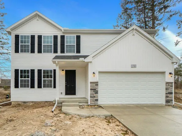 13748 Deer Creek Dr, South Haven, MI 49090