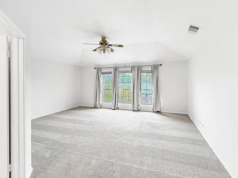 15015 Northern Dancer — Photo 12