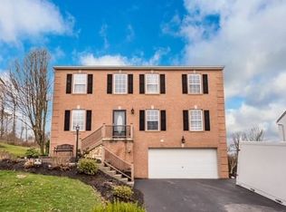 112 Tuscany Estates Dr, Finleyville, PA