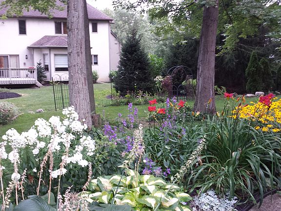2nd image of 995 Egret Ct