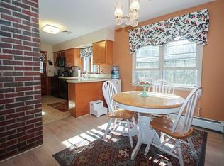 19 Greenview Rd, New Milford, CT 06776