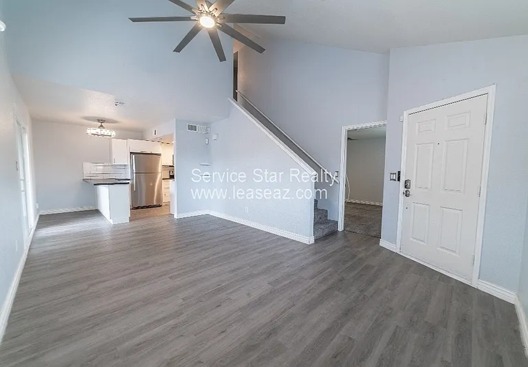 222 W Brown Rd #33 — Photo 2