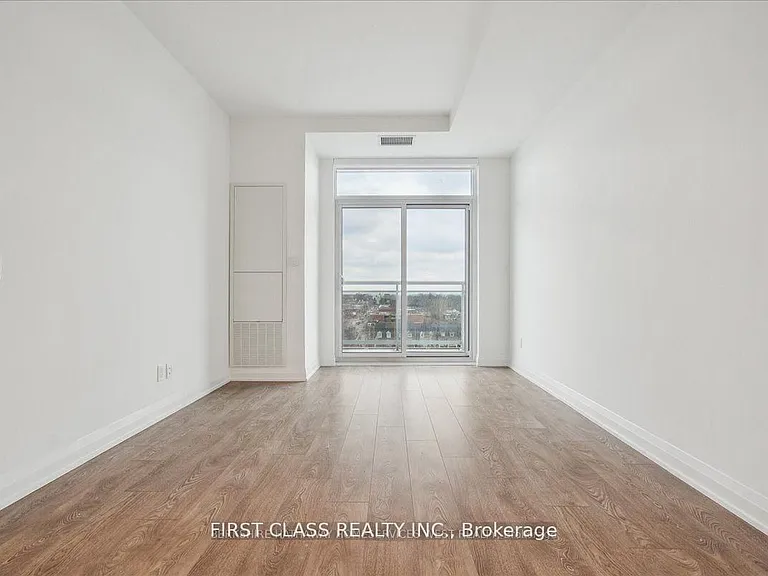 286 Main St #913 — Photo 12