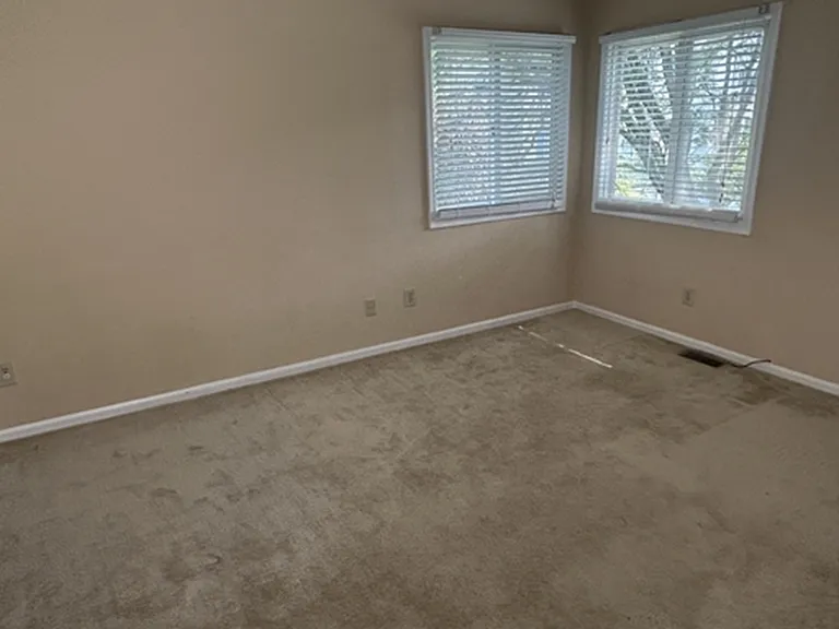 1117 Oakland Ct — Photo 21