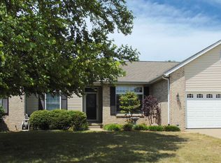 2717 Haggard Dr, Springfield, IL 62711