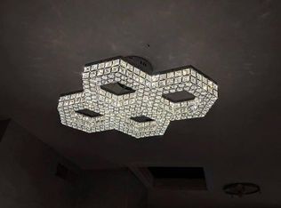 403 Hill St #2, Dundee, IL 60118