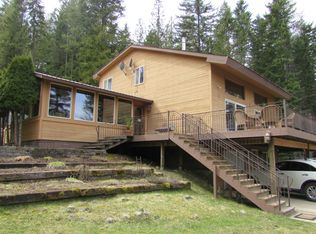 4726 Lakeshore Dr, Sagle, ID 83860