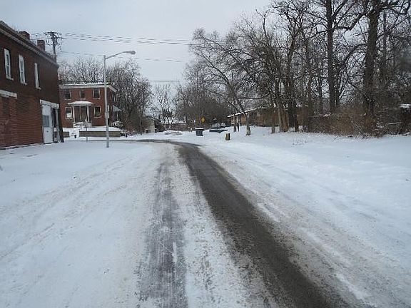 4th image of 5972-5974 Kennerly Ave