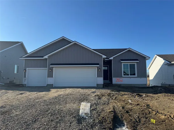 1852 Tuscany Dr SE, Altoona, IA 50009
