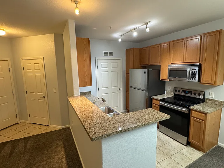 2900 Blue Sky Cir #5-203 — Photo 8