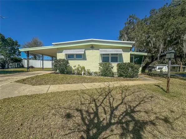 2601 Houston Pl, Leesburg, FL 34748