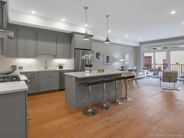 29 Woodbine St Unit 105, Somerville, MA 02143