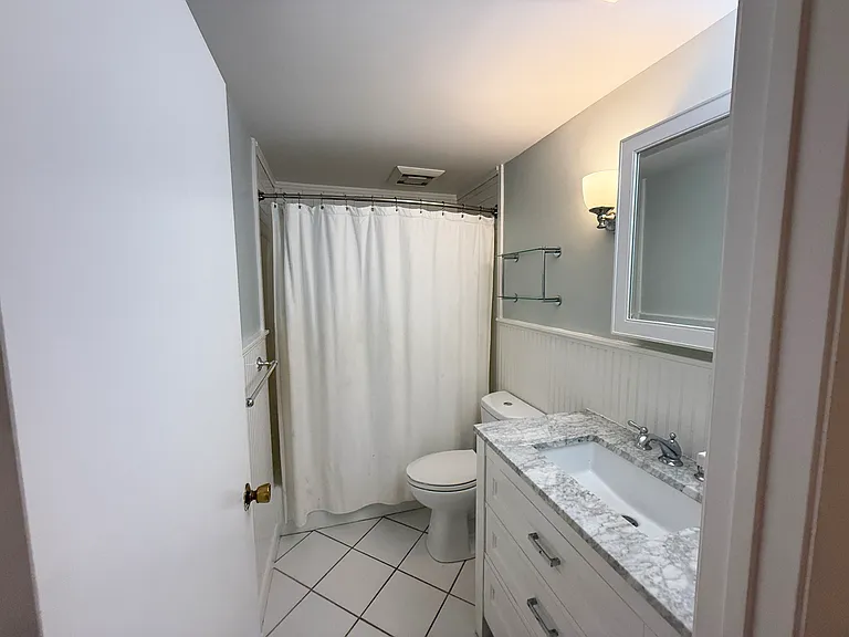 89 Pleasant St #D11 — Photo 6