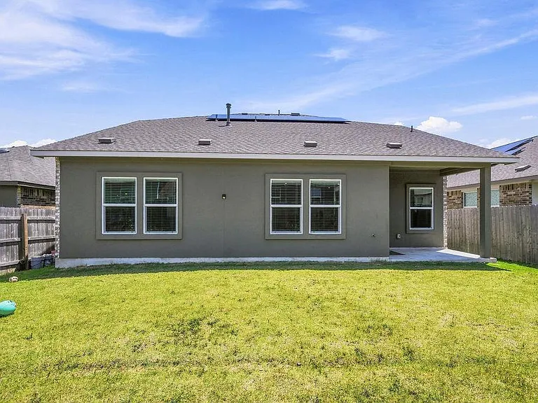 1733 Catahoula Dr — Photo 29