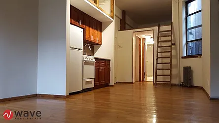 Rented by Wave Real Estate Group