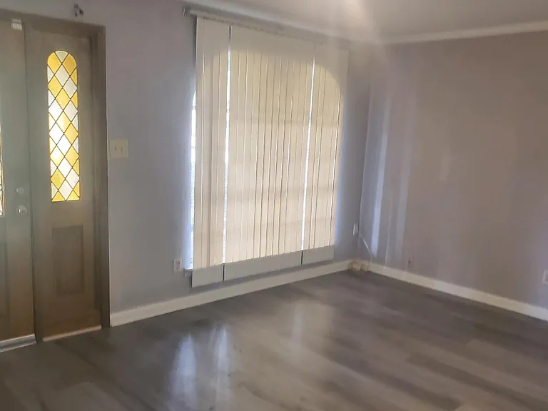 4540 Curtis Ln — Photo 5