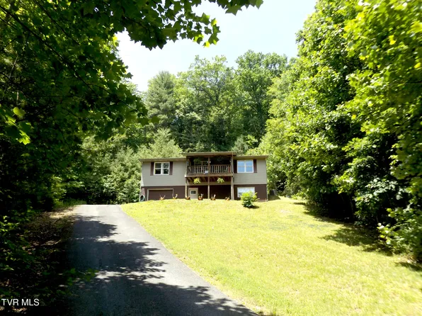 130 Timber Ln, Hampton, TN 37658