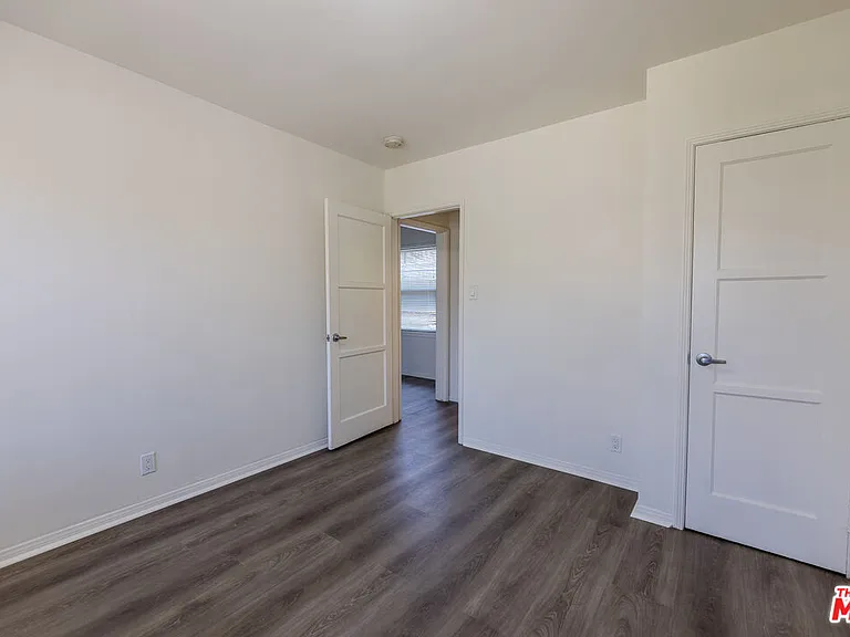 1940 S Robertson Blvd #10 — Photo 12