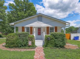 5425 Quivira Rd, Shawnee, KS 66216