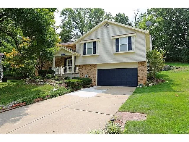 1704 Faith Ct photo 1