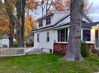 17333 Villa Park Ave, Spring Lake, MI 49456