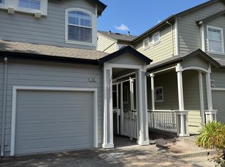 185 Mark West Commons Cir, Santa Rosa, CA 95403