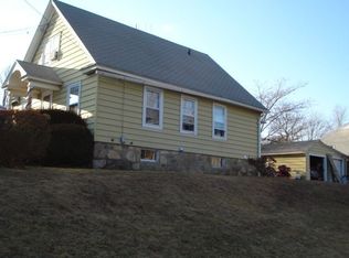 118 Edwards St, Bridgeport, CT 06606