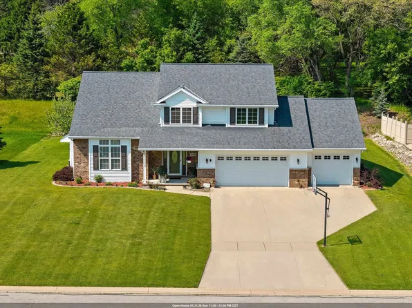 2018 Bracton Rd, Green Bay, WI 54313