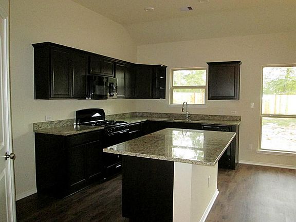 5th image of 1947 Briar Grove Dr
