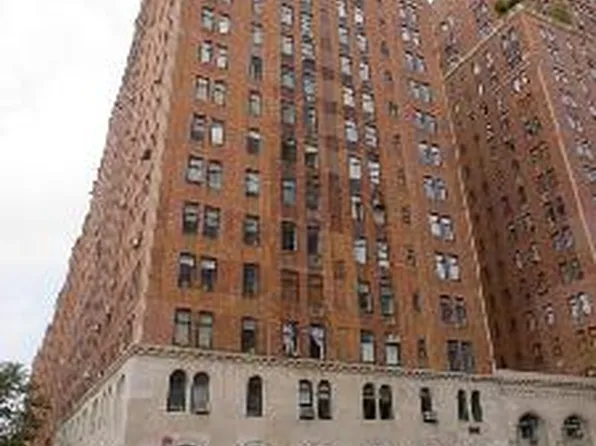 405 West 23rd Street image 1 of 6