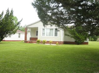 241 Parrot Swamp Loop Rd, Hubert, NC 28539