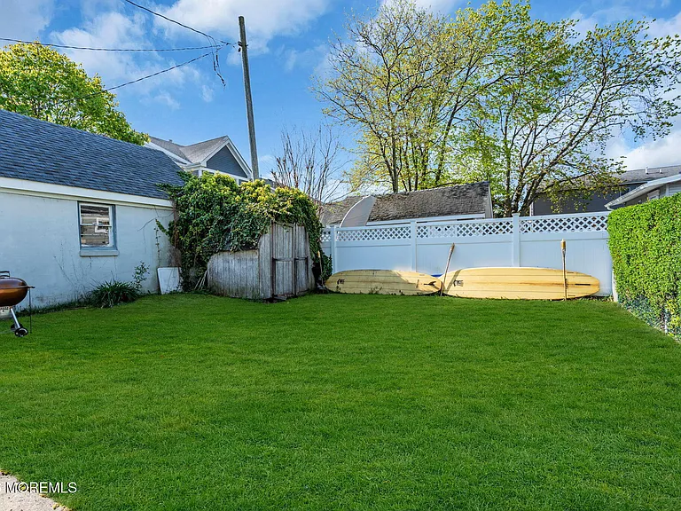 307 18th Ave — Photo 23
