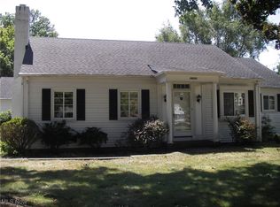 19031 Story Rd, Rocky River, OH 44116