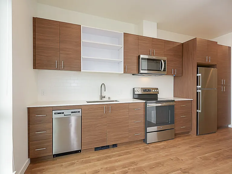 Maple Leaf Flats — Photo 19