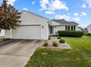 3203 Timberline Dr, Champaign, IL 61822