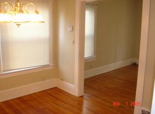 1278 W Clifton Blvd, Lakewood, OH 44107
