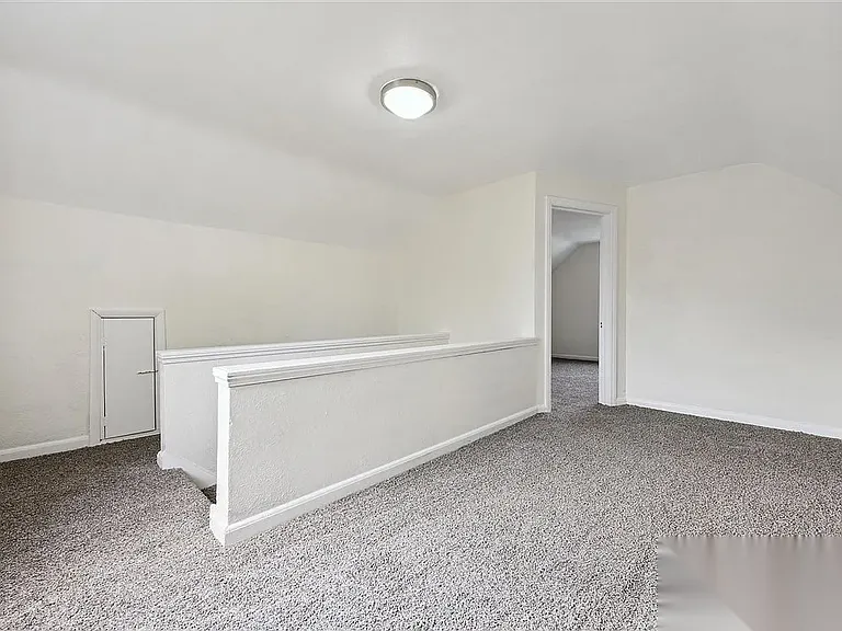 909 Turner Ave — Photo 15