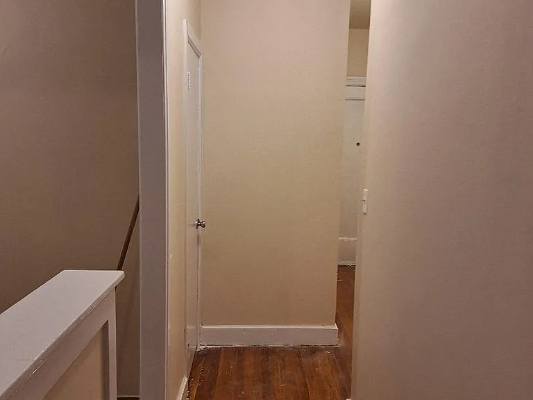 43-19 39th Pl #23 — Photo 4