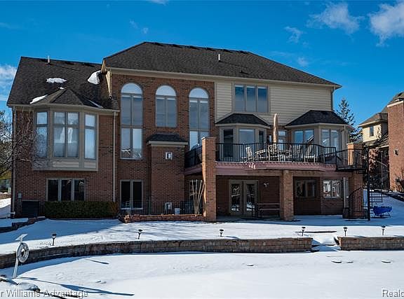 2nd image of 54412 Flamingo Dr