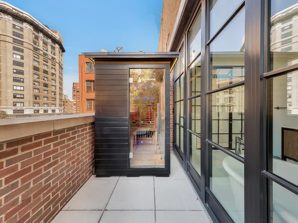 30 Sullivan Street image 12 of 24