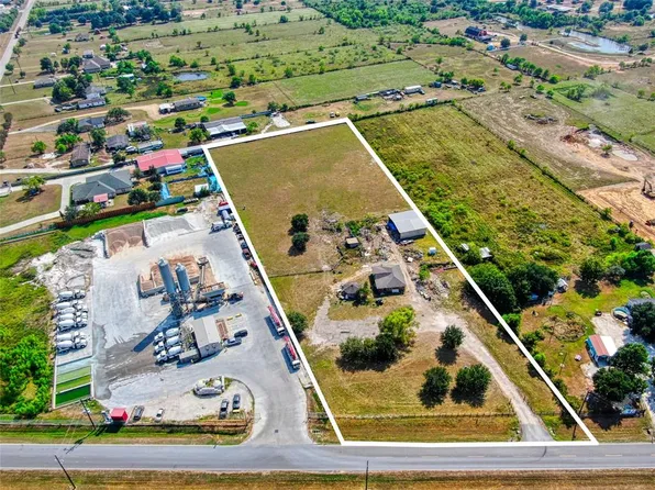 28509 Old Washington Road, Hockley, TX 77447