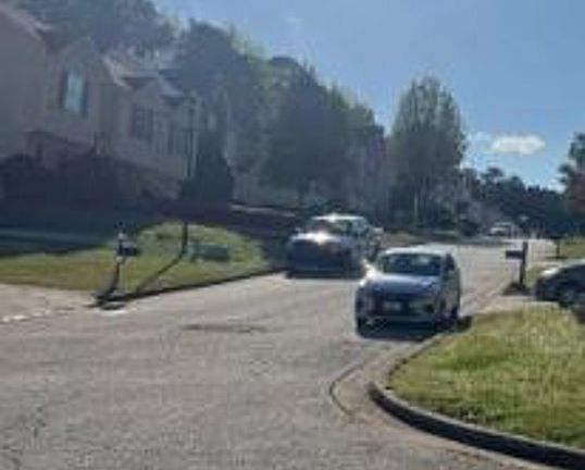 Exterior Neighborhood (street photo)
