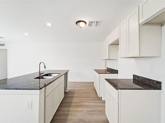 5th image of 2769 NW 13th Court