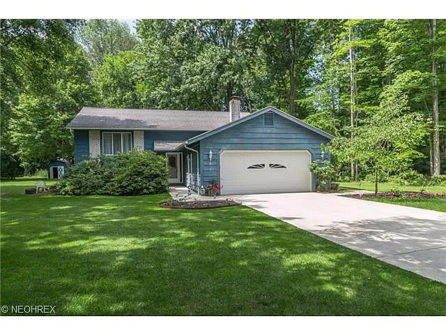 9282 Trillium Ln photo 1