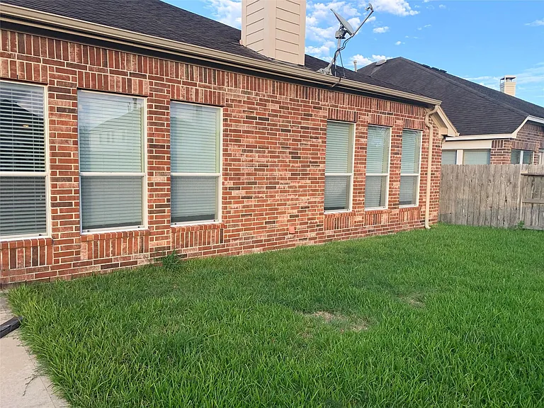 13110 Imperial Shore Dr — Photo 10