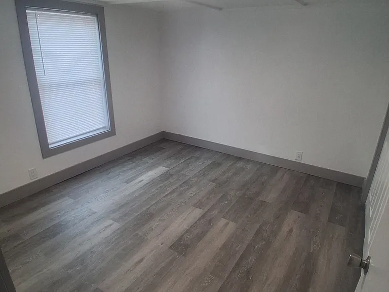 565 County Road 1600 N #17 — Photo 7