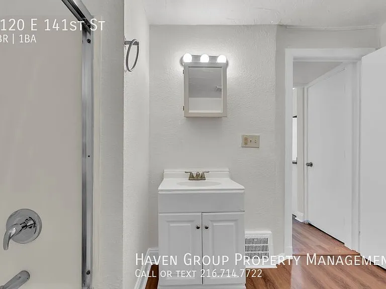 4120 E 141st St — Photo 18