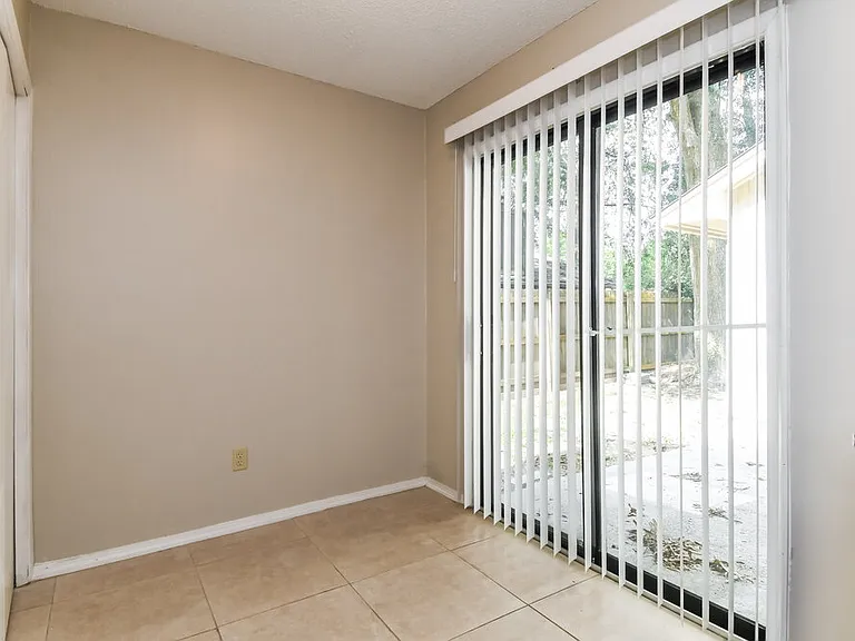 1476 Apple Oak Ct — Photo 8