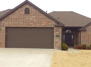 7668 Alivia Cir, Springdale, AR 72762